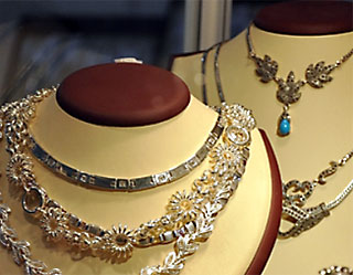 Uzbekistan to introduce excise tax for gold jewelry