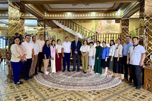 OSCE Holds Media Literacy Training for Youth in Urgench