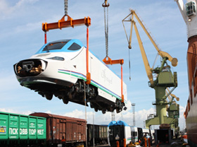 Specialists of “Sea port of Saint-Petersburg” successfully discharged the first high-speed train for Uzbekistan