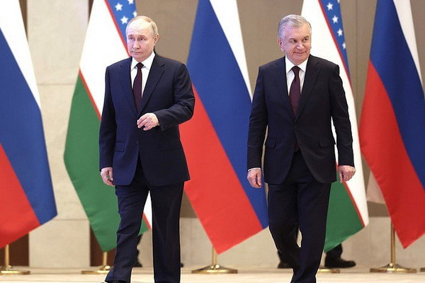 Mirziyoyev: The number of Russian tourists in Uzbekistan increased fivefold