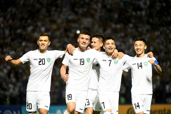 Uzbekistan storm past Qatar to book quarter-final spot
