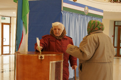 В Узбекистане начались выборы в парламент