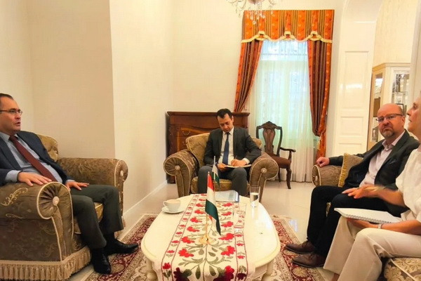 Tourism exchange between Uzbekistan and Hungary expands