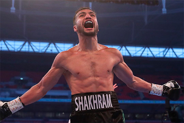 Shakhram Giyasov stops Laguna in four rounds