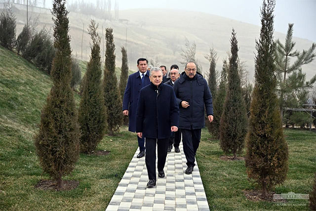 Shavkat Mirziyoyev visits new tourist zone