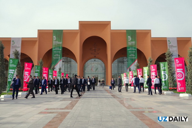 Нацпроектстрой предложил Узбекистану ИИ для ж/д систем