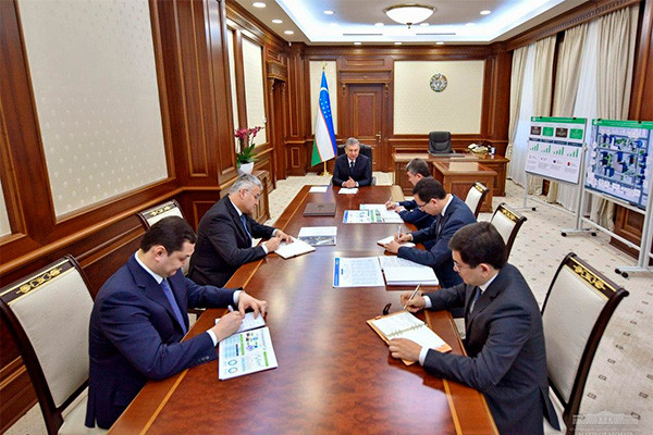 Implementation of technoparks creation projects is considered