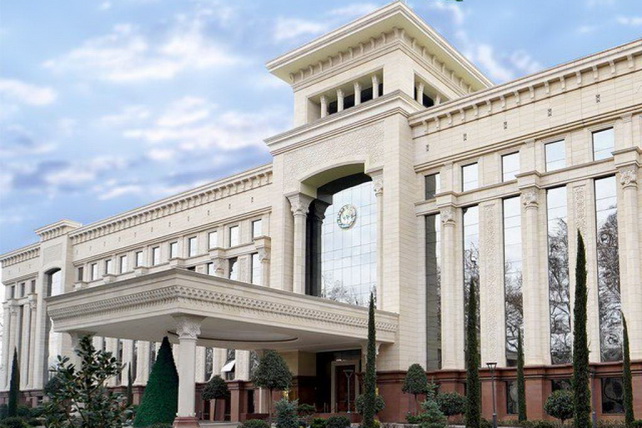 Senatorial Inquiry: Systemic Problems Identified in Greenhouse Farming Development in Uzbekistan