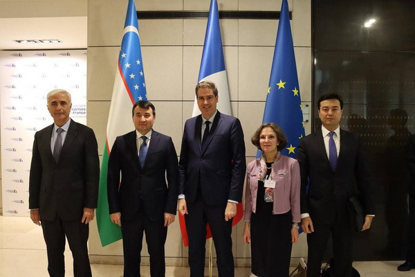 Further ways of building up the Uzbek-French trade, economic and investment cooperation were discussed