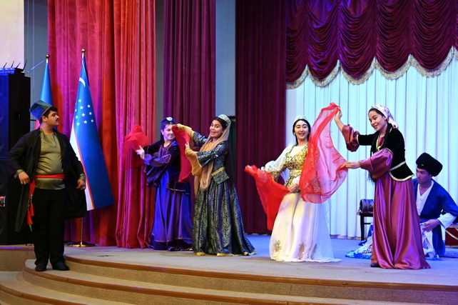 Toshkentda Uzayir Hojibekov tavalludining 140 yilligiga bag‘ishlangan konsert bo‘lib o‘tdi