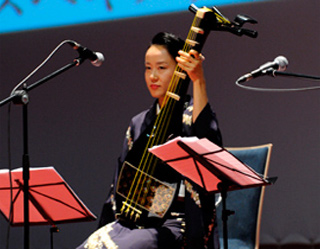 Japanese group presents Silk Road music in Uzbekistan