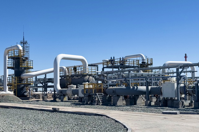 Strategic Energy Project Nearing Completion at Surgil Field in Karakalpakstan