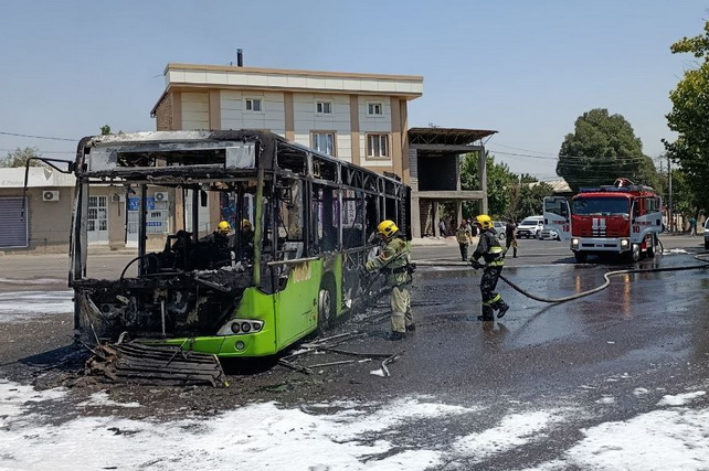 Passenger Bus Completely Destroyed by Fire in Tashkent