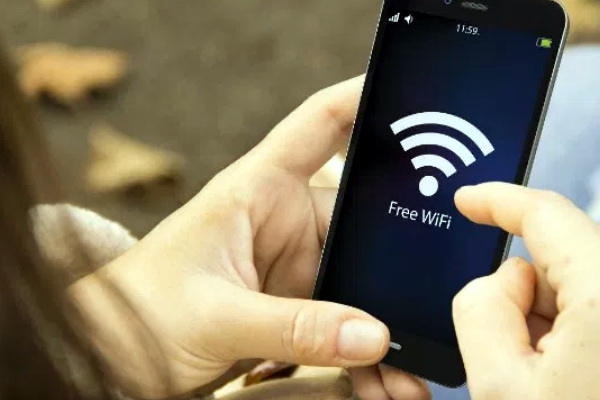 Railway stations to be connected to free Wi-Fi