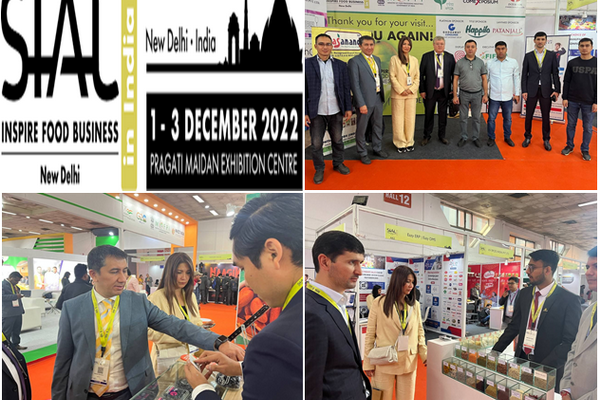 Uzbek businessmen take part in an exhibition of food and drinks held in India