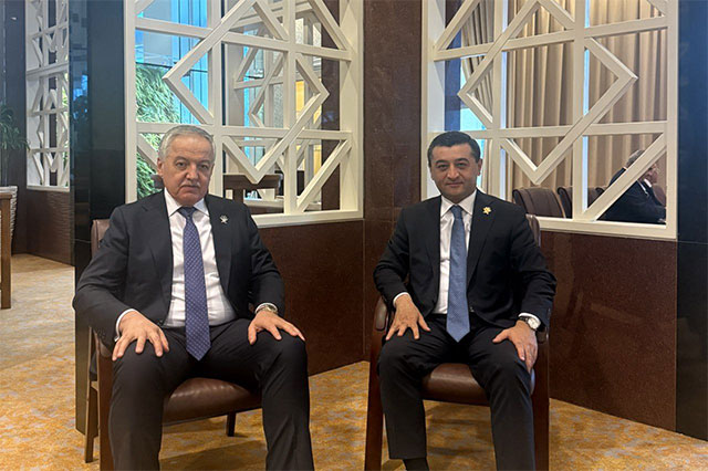 Uzbek and Tajik Foreign Ministers Discuss Strengthening Strategic Partnership