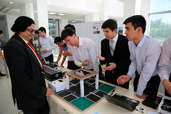 Inha University in Tashkent hosts Embedded Systems Design Exhibition 2017