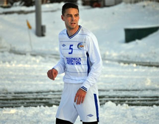 Mashal Mubarek signs Finnish defender