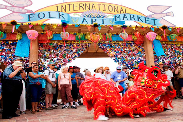 Uzbek craftsmen take part in the festival in the USA