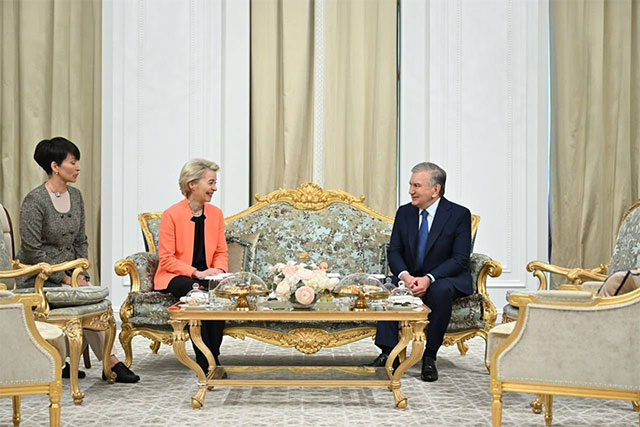 Shavkat Mirziyoyev and Ursula von der Leyen discuss prospects for cooperation between Uzbekistan and the EU