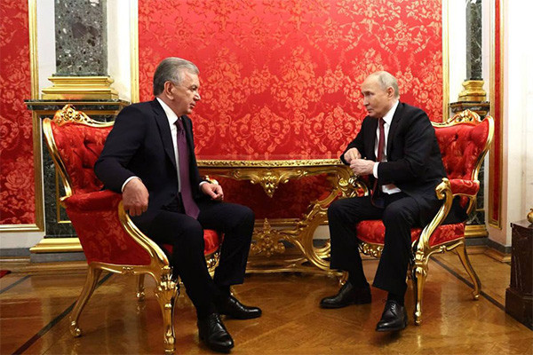 Ўзбекистон ва Россия етакчилари икки томонлама ҳамкорлик масалаларини муҳокама қилдилар