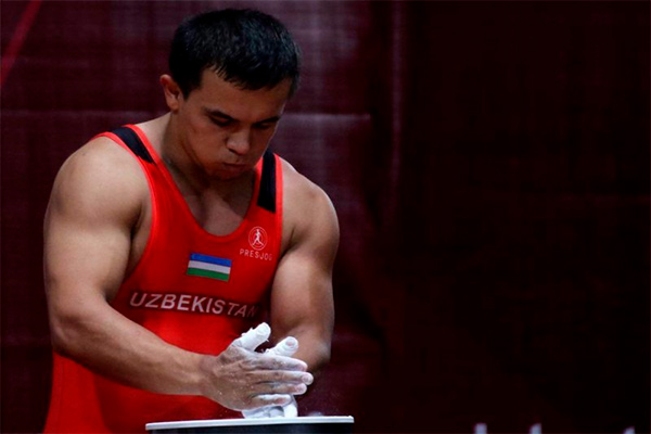 Doston Yokubov wins first medal of World Weightlifting Championship