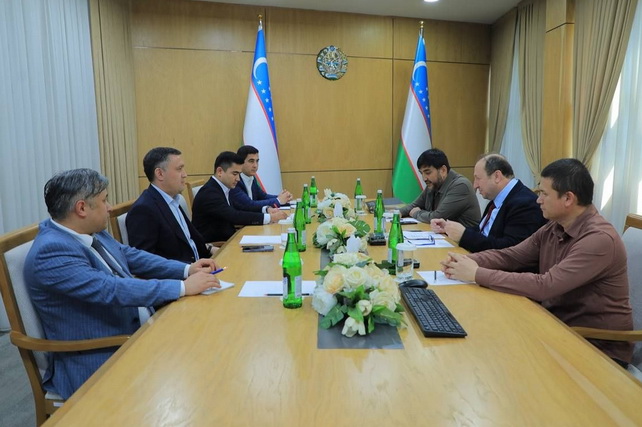 Узбекистан и Турция обсудили развитие паломнического туризма