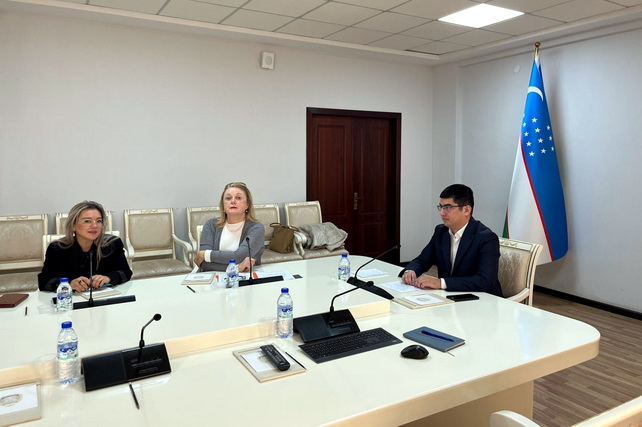 Ўзбекистон ва Озарбайжон нотариат тизимини рақамлаштириш масаласини муҳокама қилишди