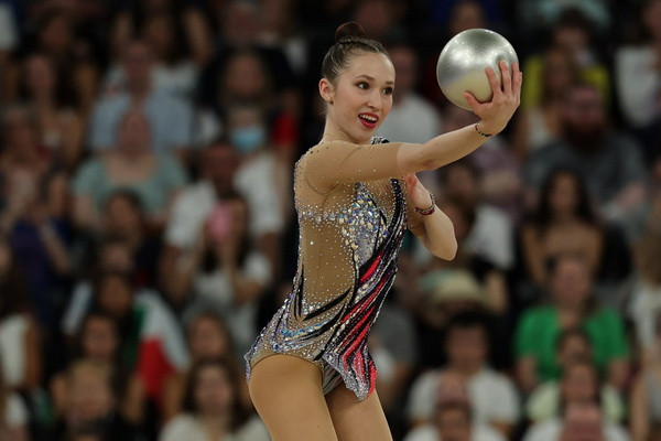Takhmina Ikromova concludes performances in two rhythmic gymnastics programs