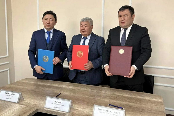 Ministers of Energy of Uzbekistan, Kyrgyzstan and Kazakhstan sign a "road map" for the construction of Kambar-Ata HPP-1