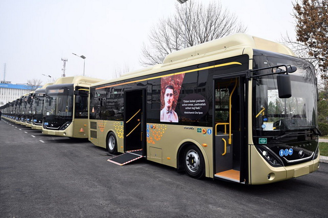 President Reviews New Eco-Friendly Buses in Gulistan