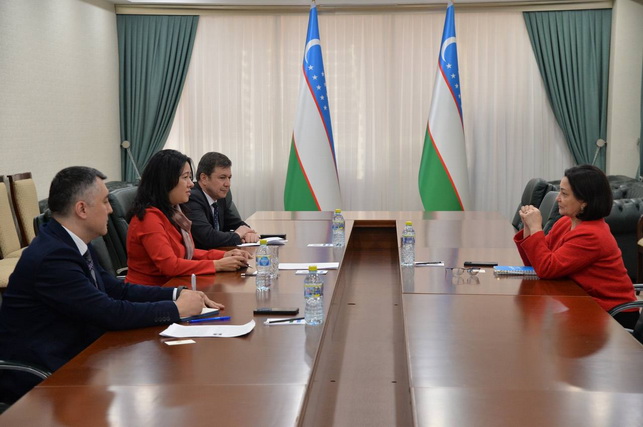 O‘zbekiston tashqi ishlar vazirligi maslahatchisi YUNISEF vakili bilan uchrashdi