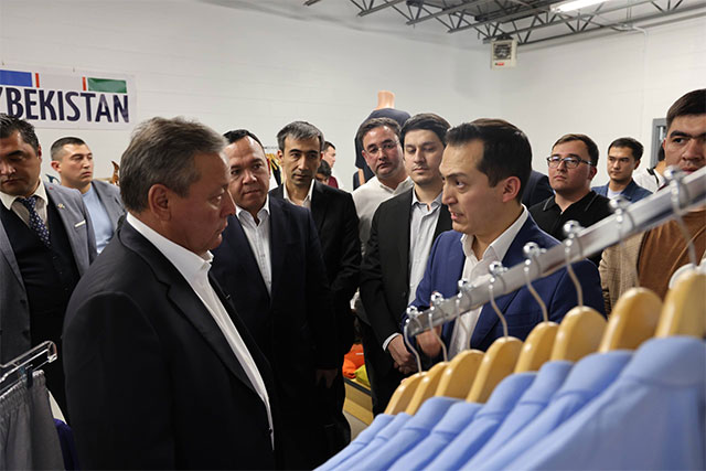 Sent-Luis shahrida Andijon to‘qimachilik savdo uyi ochildi