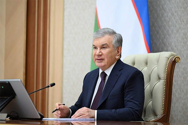 Mirziyoyev Reviews Projects for Tourism and Transport Infrastructure Development