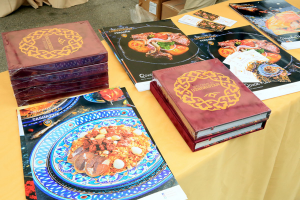 Book “365 days of Sun” presented in Tashkent (photo)