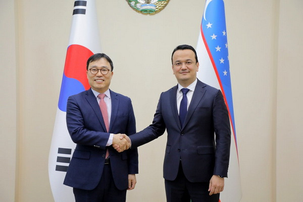 Prospects for the development of the Uzbek-Korean multifaceted cooperation were discussed