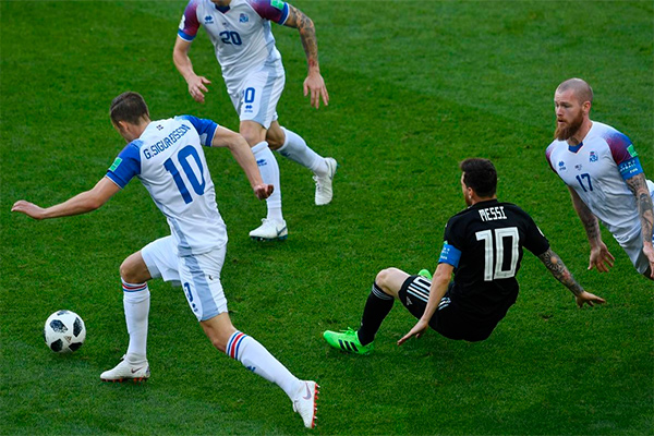 Iceland frustrates Argentina in World Cup debut
