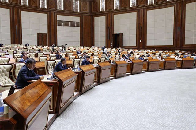 Senate approves law to strengthen control over land and water resources