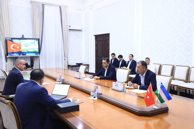 Фарғонада TÜGİADнинг минтақавий офисини очиш ва маҳаллий тадбиркорлар билан қўшма лойиҳаларни амалга ошириш режалаштирилмоқда