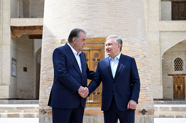 Tajik President Visits Historic Sites in Bukhara
