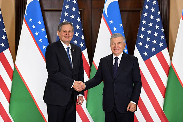 President of Uzbekistan and U.S. Senator Discuss Development of Cooperation