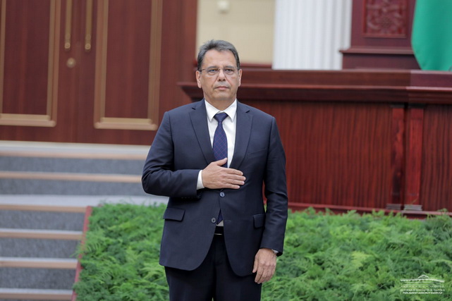 Ўзбекистон университетларида сиртқи таълим қайта тикланиши мумкин