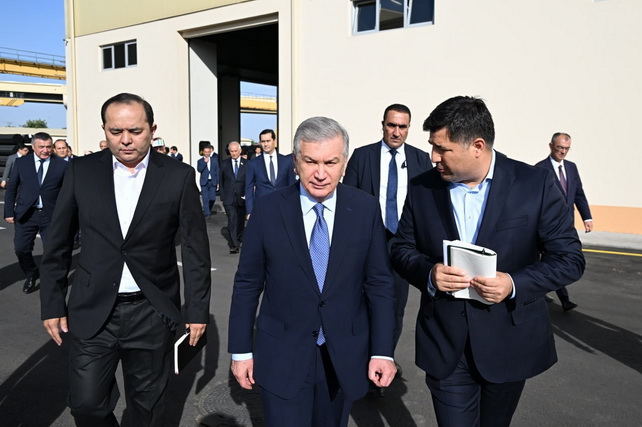 President Mirziyoyev Reviews Industrial Zone Development in Chilanzar District