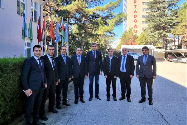 Uzbekistan, Türkiye develop cooperation in forestry
