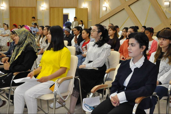 A joint project of Astrum IT Academy and USAID is aimed at realizing the potential of girls in the IT field