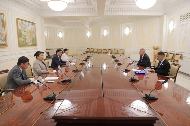 Uzbekistan and Singapore Discuss Prospects for Parliamentary Diplomacy