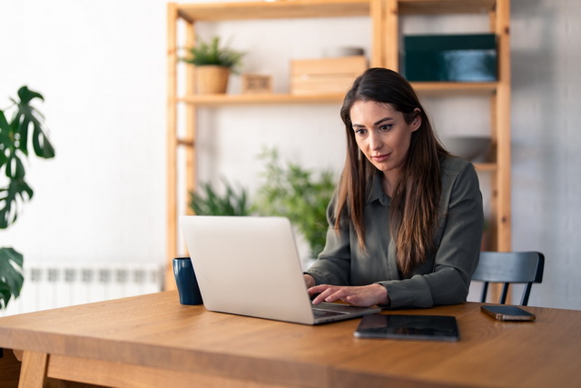 Uzbek Teachers to Receive Free Courses on Neural Networks and Python Programming