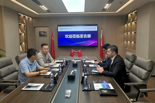 Chinese Delegation Explores Opportunities at Tashkent Pharma Park and Pharmaceutical Zones