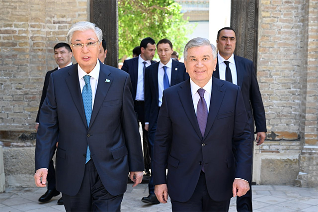 Tokayev and Mirziyoyev pay tribute to Bahauddin Naqshband