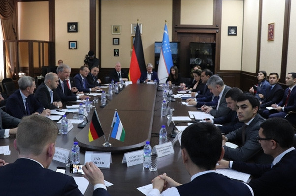 A round table with representatives of German business circles was held at the Chamber of Commerce and Industry